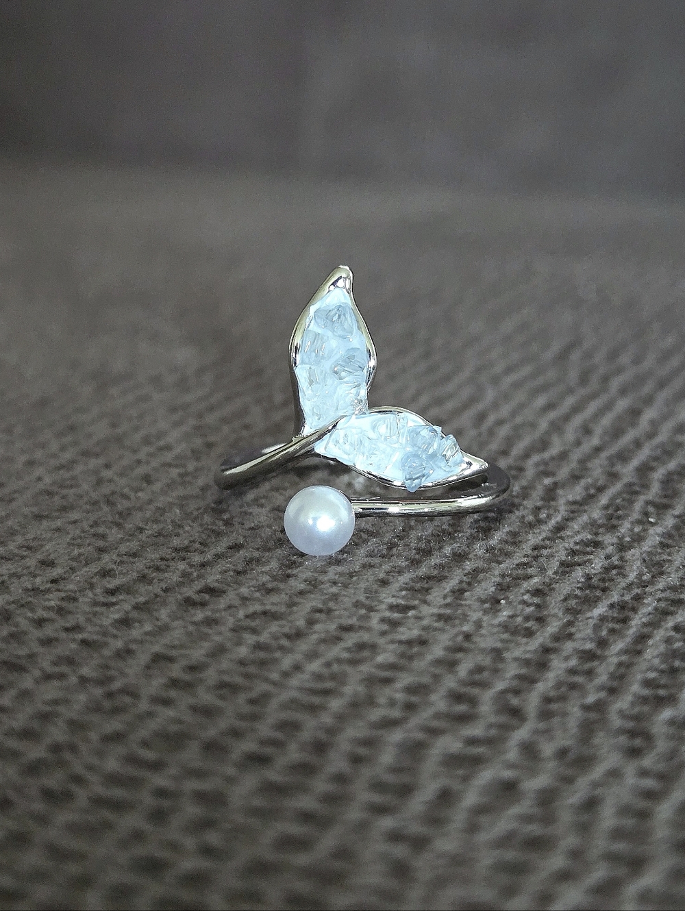 La Meno Druzy Fluke (Whale's🐋 Tail) and Freshwater Pearl Bypass Ring💍 - NIB - Picture 7 of 16